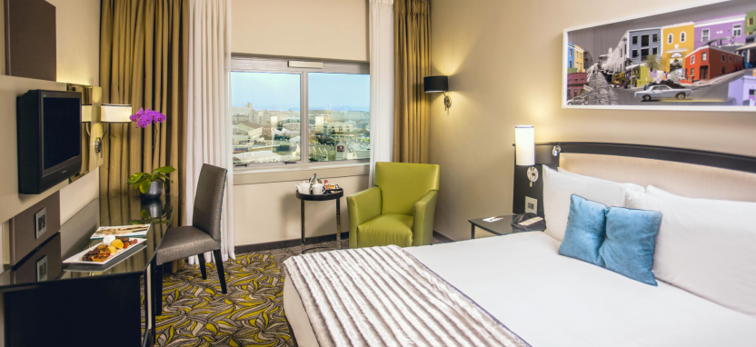 Southern Sun Waterfront Hotel в Кейптауне забронировать отель.