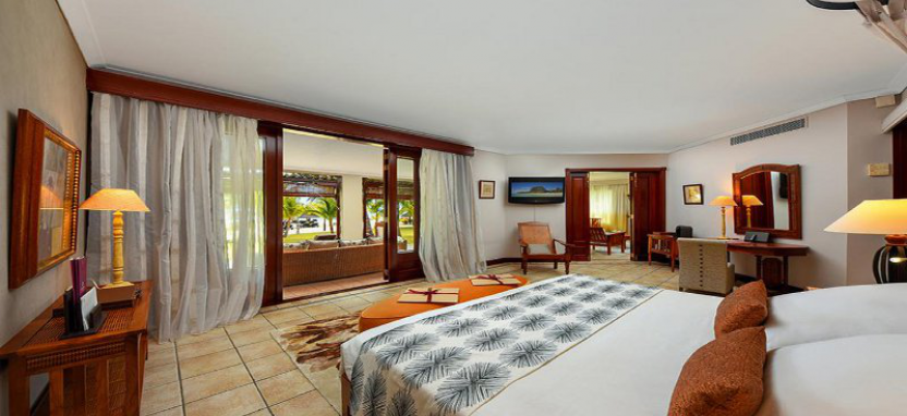 Dinarobin Beachcomber Golf Resort & Spa на острове Маврикий.