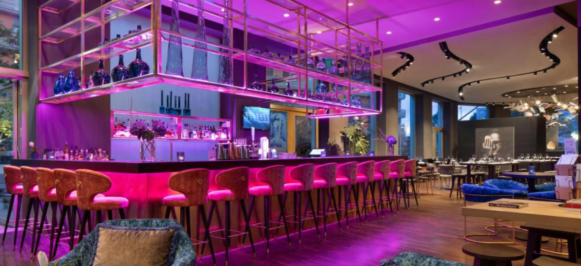 Renaissance Zurich Tower Hotel 5*.