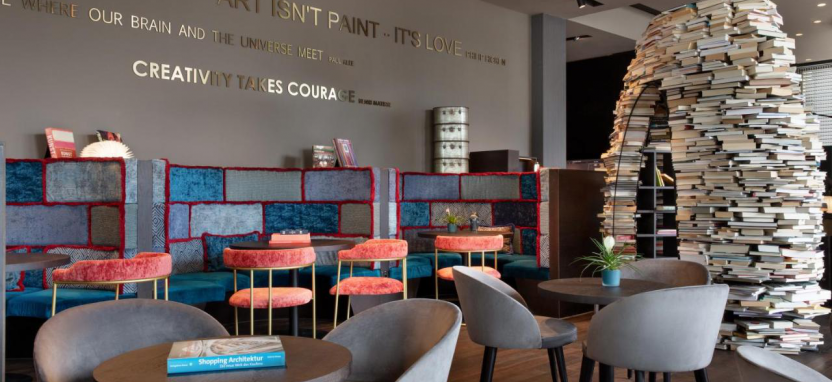 Renaissance Zurich Tower Hotel 5*.