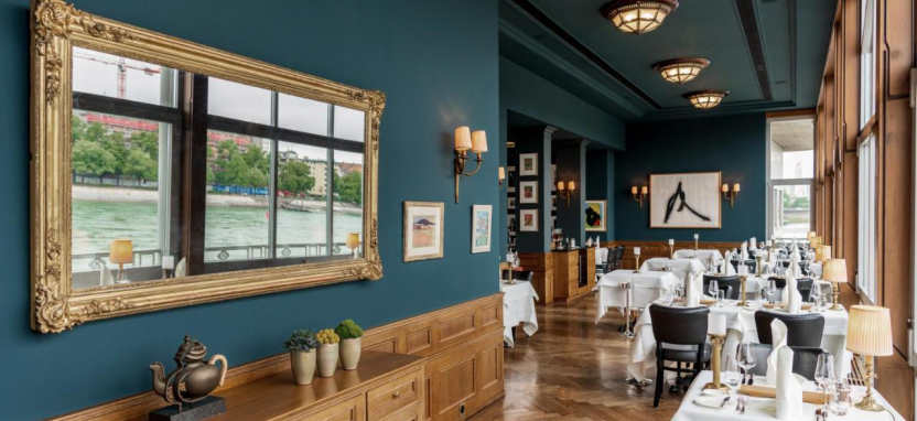 Grand Hotel Les Trois Rois 5* в Базеле.