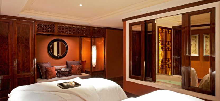 Fairmont Peace Hotel Shanghai 5*