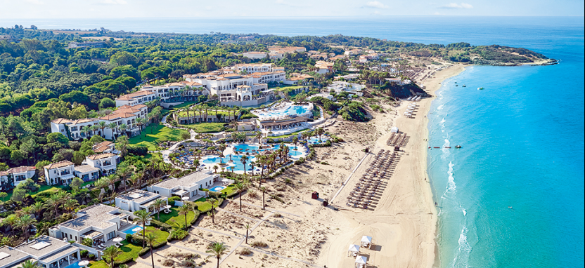 Grecotel La Riviera & Aqua Park Luxury Beach Resort на полуострове Пелопоннес забронировать отель.