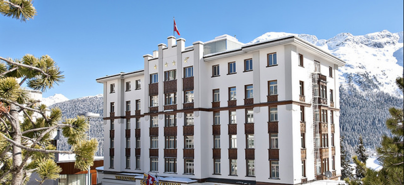 Schweizerhof отель в Санкт-Морице.