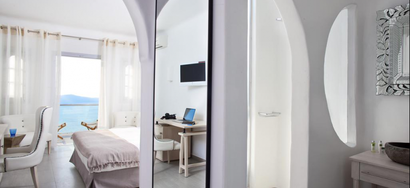 Belvedere Suites на острове Санторини