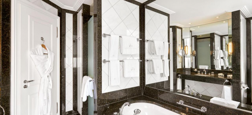 Baur Au Lac 5* в Цюрихе.