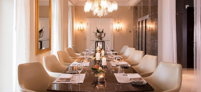 Park Hotel Vitznau 5* (ex. Park Hotel Weggis) на берегу Люцернского озера.