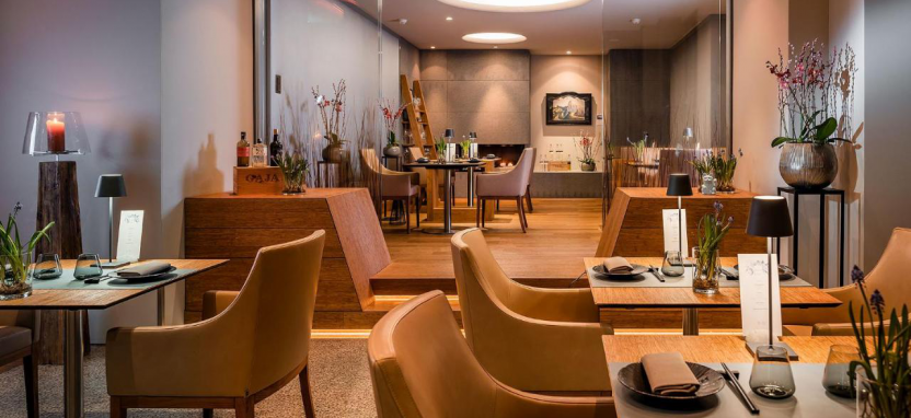 Park Hotel Vitznau 5* (ex. Park Hotel Weggis) на берегу Люцернского озера.