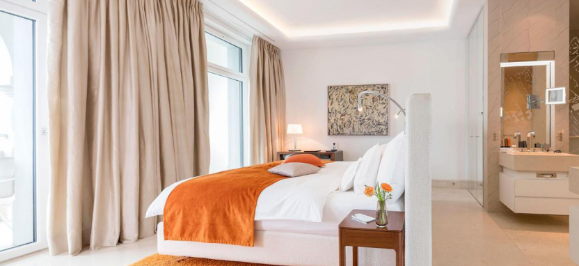 Park Hotel Vitznau 5* (ex. Park Hotel Weggis) на берегу Люцернского озера.