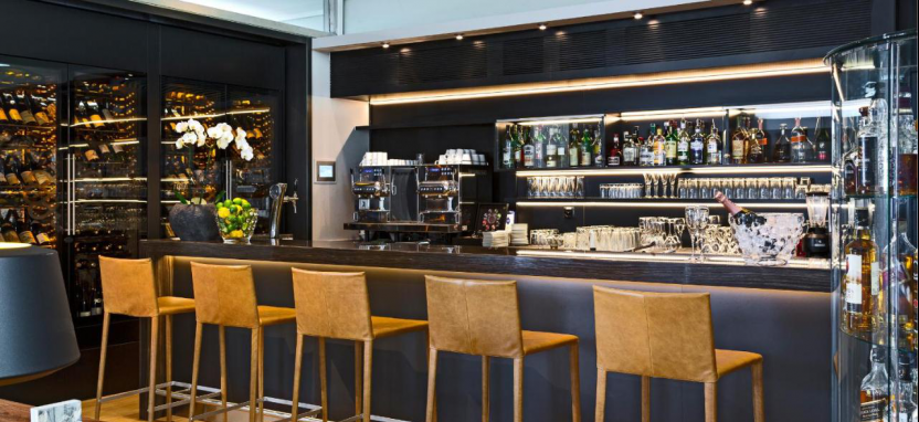 Palafitte 5* (Навшатель) в Берне.