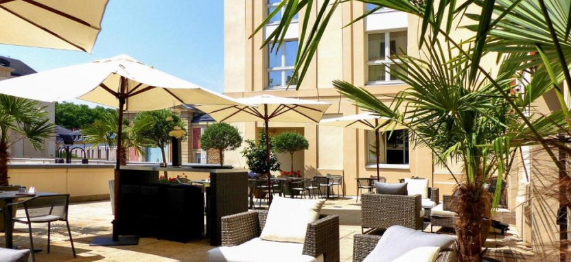 Hotel le Louis Versailles Chateau MGallery 4* в Версале.