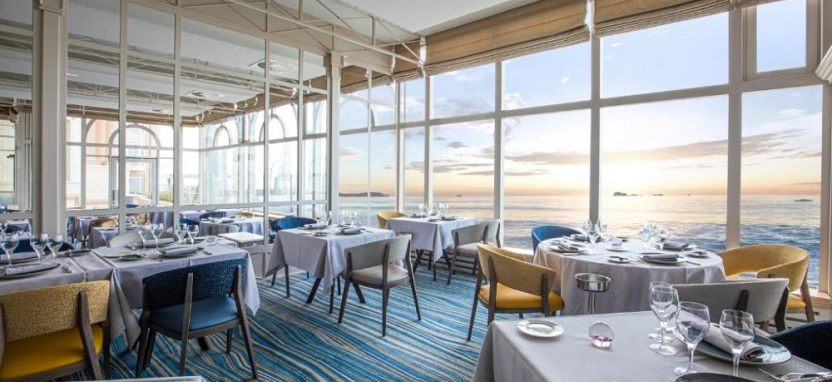 Grand Hotel Des Thermes Saint-Malo 5* в Сен-Мало.