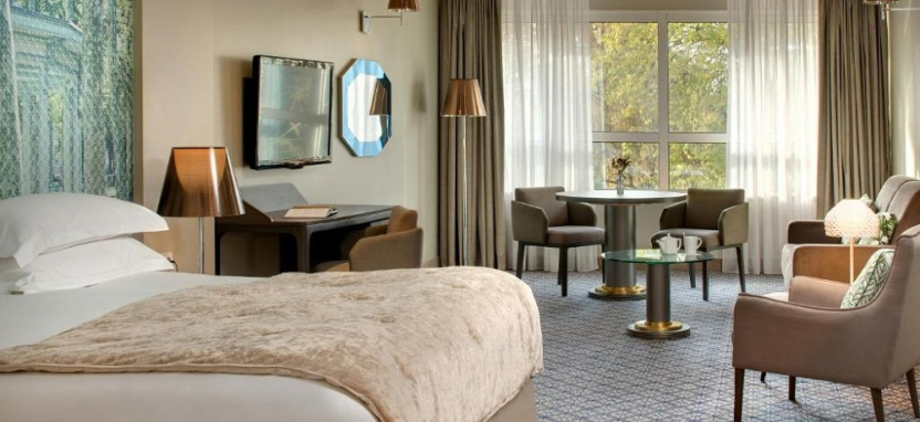 Célestins Spa Thermal & Hotel 5* на курорте Виши во Франции