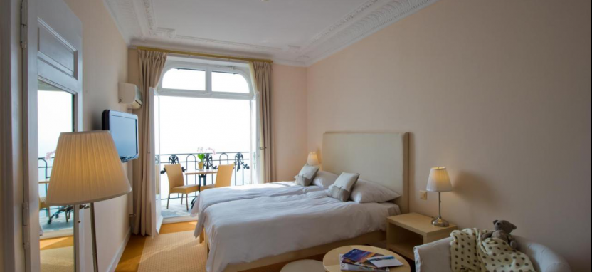 Hotel du Grand Lac Excelsior 4* в Монтрё