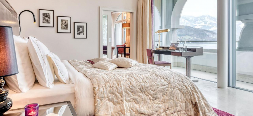 Park Hotel Vitznau 5* (ex. Park Hotel Weggis) на берегу Люцернского озера.