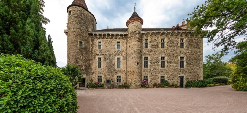 Chateau de Codignat 5* в Бор-Лентан, Овернь.