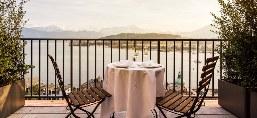 Art Deco Hotel Montana 4* в Люцерне.