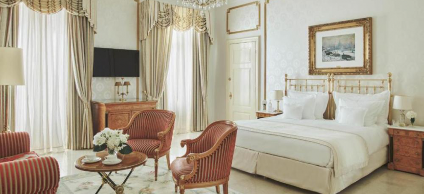 Grand Hotel National 5* в Люцерне.