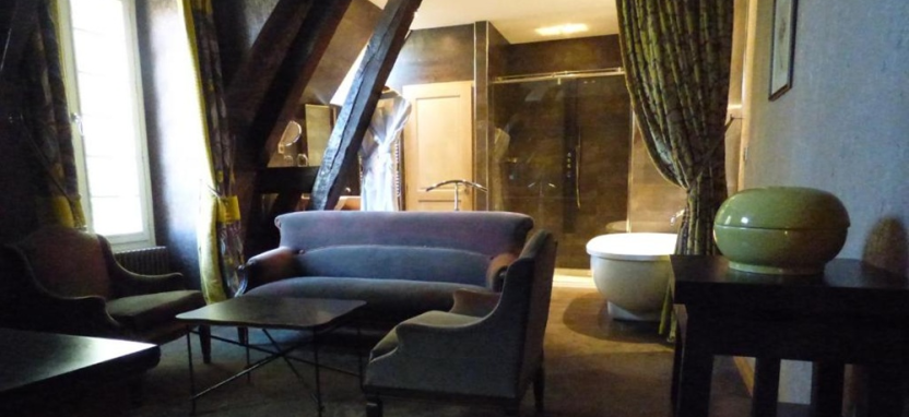 Chateau de Fere 5* в Пикардии.