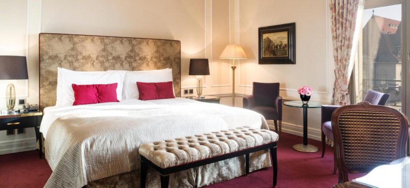 Bellevue Palace 5* в Берне.