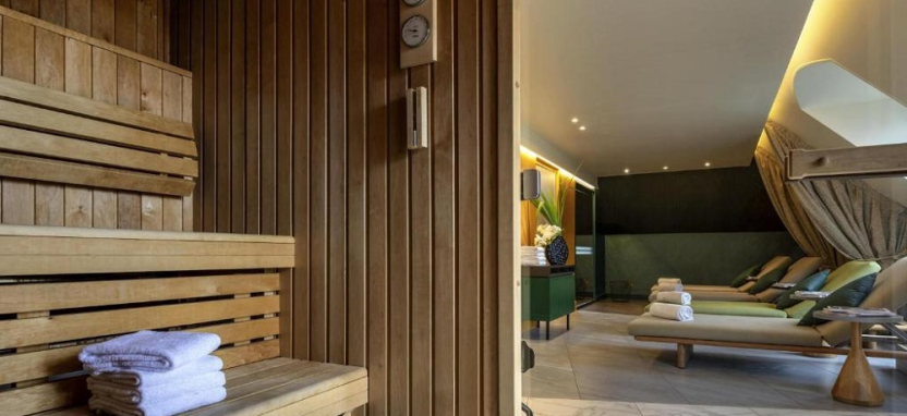 Hotel le Louis Versailles Chateau MGallery 4* в Версале.