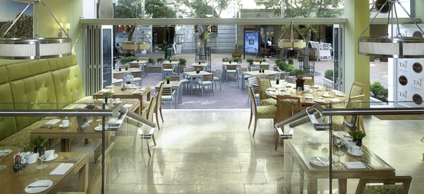 Отель Taj Cape Town забронировать отель.