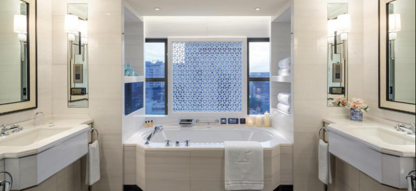 The Peninsula Beijing 5* в Пекине.