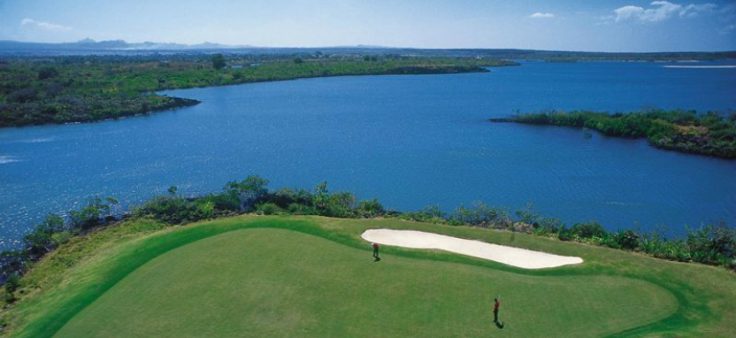 Constance Lemuria 5* (о. Праслен)