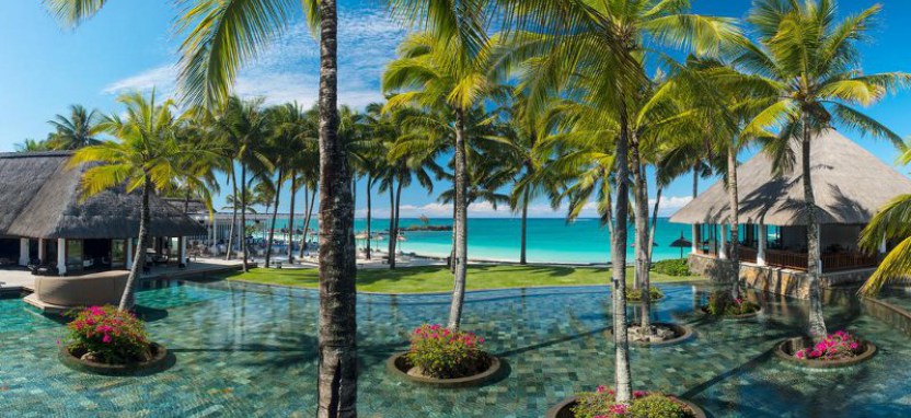 Constance Belle Mare Plage на острове Маврикий.