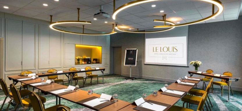 Hotel le Louis Versailles Chateau MGallery 4* в Версале.