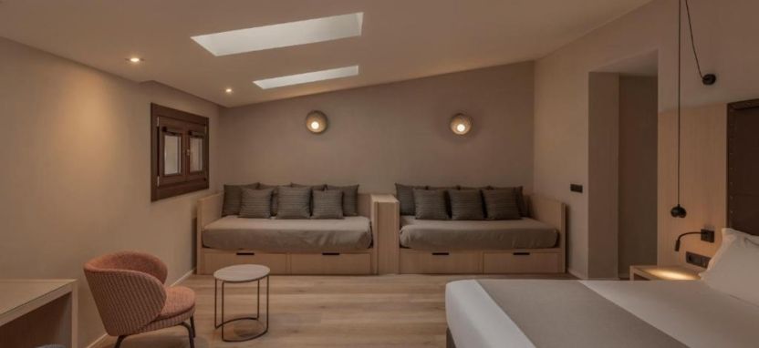Gran Hotel Barcino 4* в Барселоне