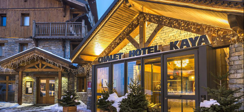 Chalet Hotel Kaya в Ле Менюир Валь Торанс забронировать отель.