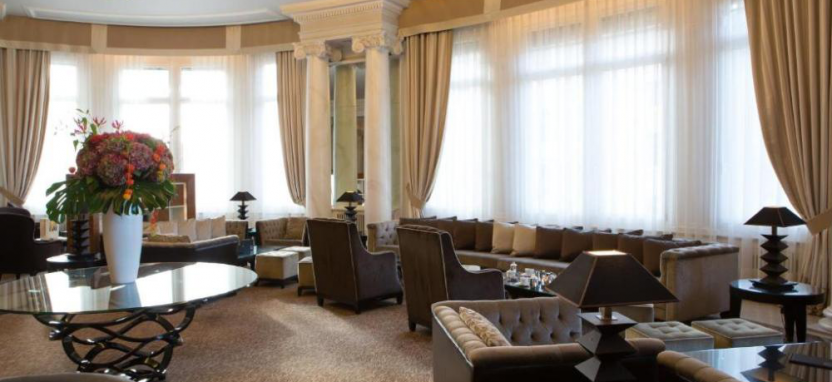 Lausanne Palace & Spa 5* в Лозанне.