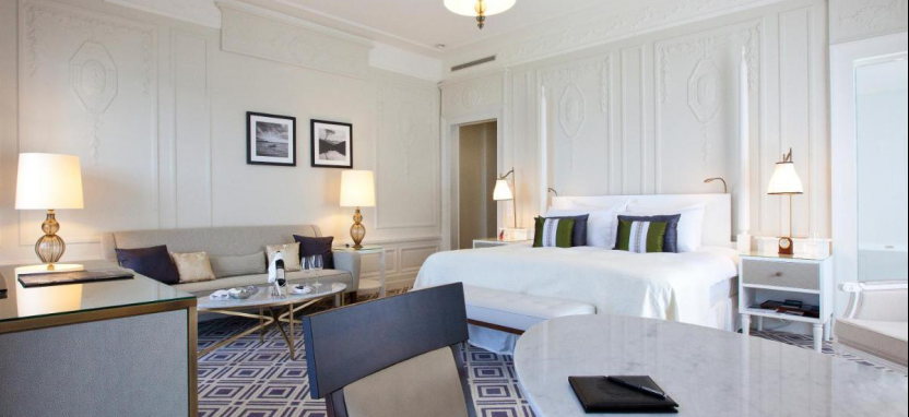 Fairmont Le Montreux Palace 5* в Монтрё.