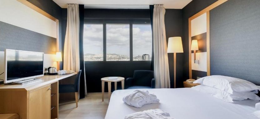 Hotel Barcelona Universal 4* в Барселоне