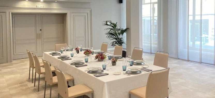 Lamaro Hotel Barcelona 5* в Барселоне