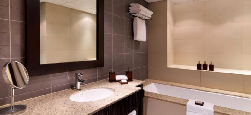 Anantara The Palm Dubai Resort 5 в Дубае, забронировать отель на Пальма Джумейра