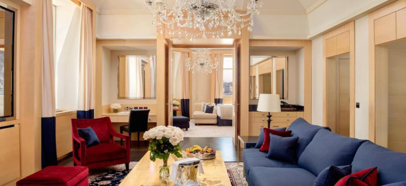 Beau-Rivage Geneva 5* в Женеве.