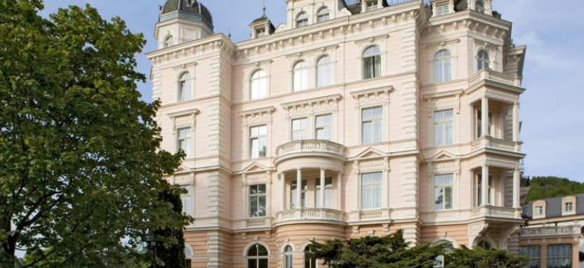 Санаторий Bristol Palace в Карловых Варах забронировать отель.
