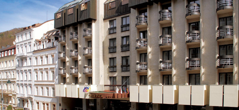 Комплекс санаториев Bristol в Карловых Варах забронировать отель.