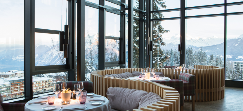 Hotel Crans Ambassador в Кран-Монтане.