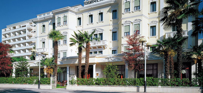 Grand Hotel Trieste & Victoria на термальном курорте Абано Терме забронировать отель.