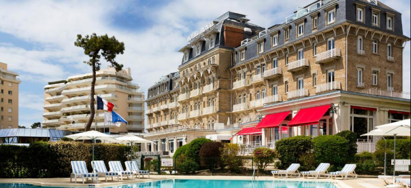Hotel Barriere Le Royal La Baule в Ля-Боль забронировать отель.