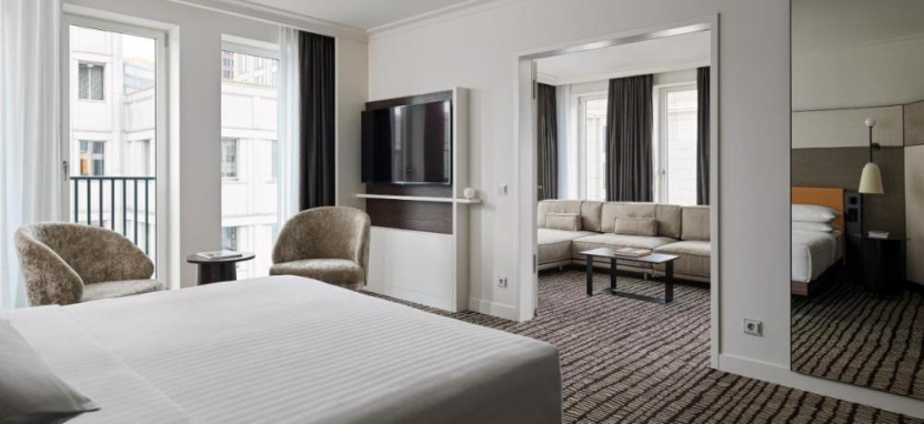 Berlin Marriott Hotel 5*