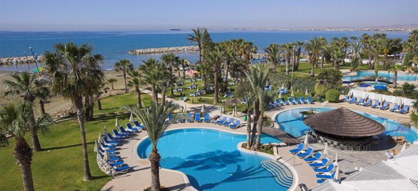 Golden Tulip Golden Bay Beach Hotel 5* в Ларнаке