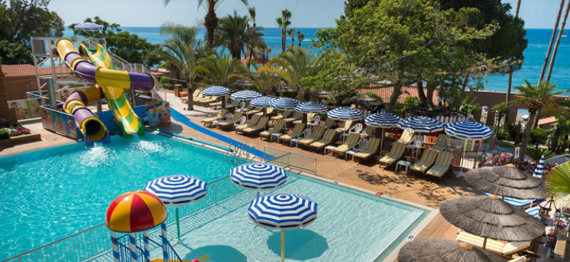 Amathus Beach Hotel Limassol 5* на острове Кипр.