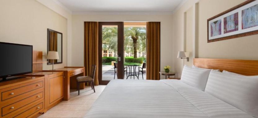 Hilton Muscat Al Bandar 5* (ex. Shangri-La Barr Al Jissah Resort & Spa Al Bandar)