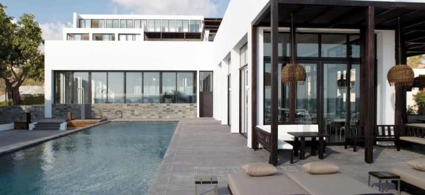 Almyra 5* отель в Пафосе на острове Кипр.