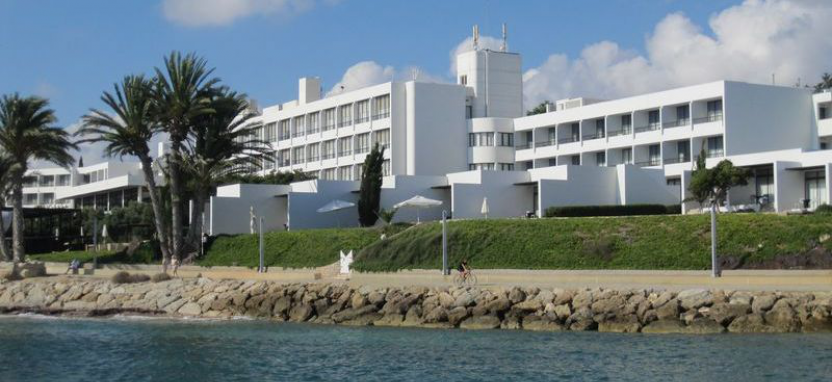 Almyra 5* отель в Пафосе на острове Кипр.