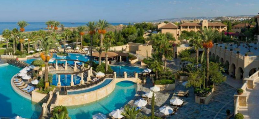 Elysium Hotel 5* отель в Пафосе на острове Кипр.